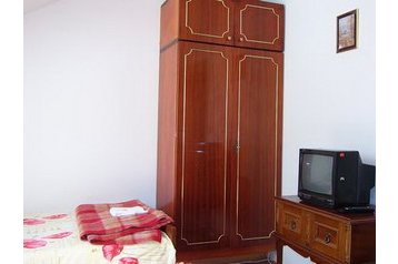 Romunija Privát Arad, Eksterier